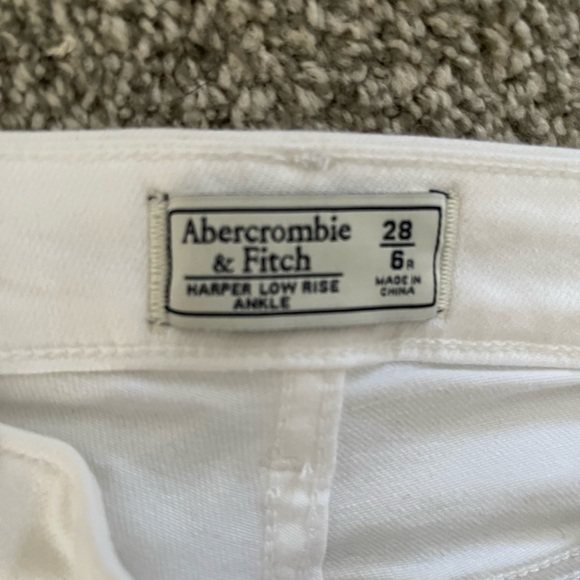 Abercrombie & Fitch low rise ankle jeans - Picture 3 of 5